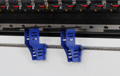 Peiriant brêc wasg hydrolig DA66T CNC