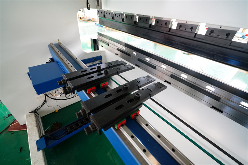 Hydraulinen Tandem Press Brake