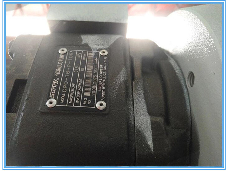 QC11Y Peiriant Cneifio Gilotîn Hydrolig