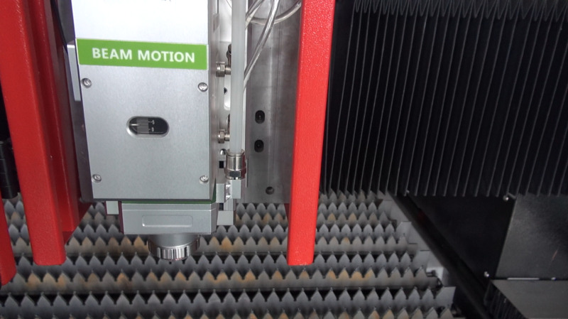 Kaj je stroj za lasersko rezanje tuljavnih vlaken