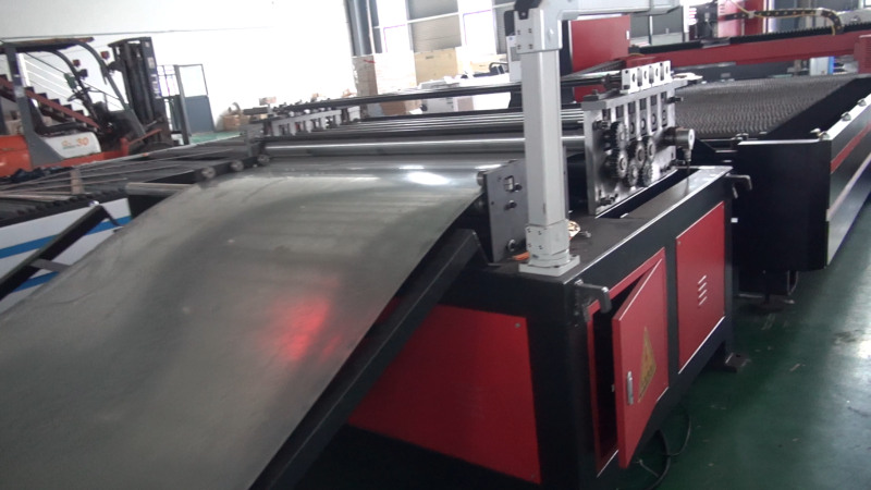 Unsa ang Coil Stock Fiber Laser Cutting Machine