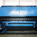 Calculation of the Bending Force During Free Bending of Sheet Metal Bending Machine