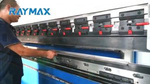 Conventional Bending Sequence and Daily Use Specification of Bending Machine Mold