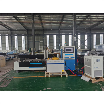 Small size 1.5 kw full cover high speed cnc fiber laser cutting machine