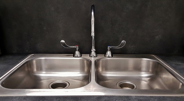 stainless steel sink